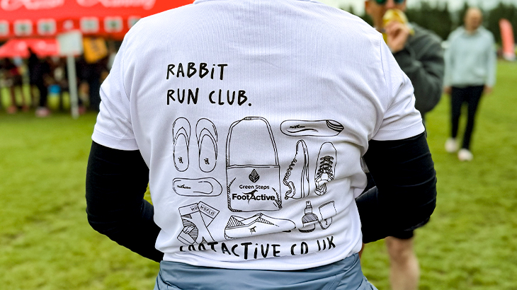 Image of the back of the Rabbit Run Club top